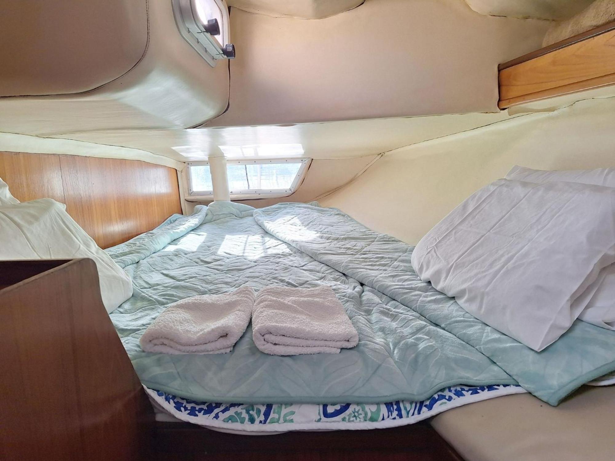 Be Local - Sleep Aboard The Santa Maria Sailing Boat In Lisbon Daire Dış mekan fotoğraf
